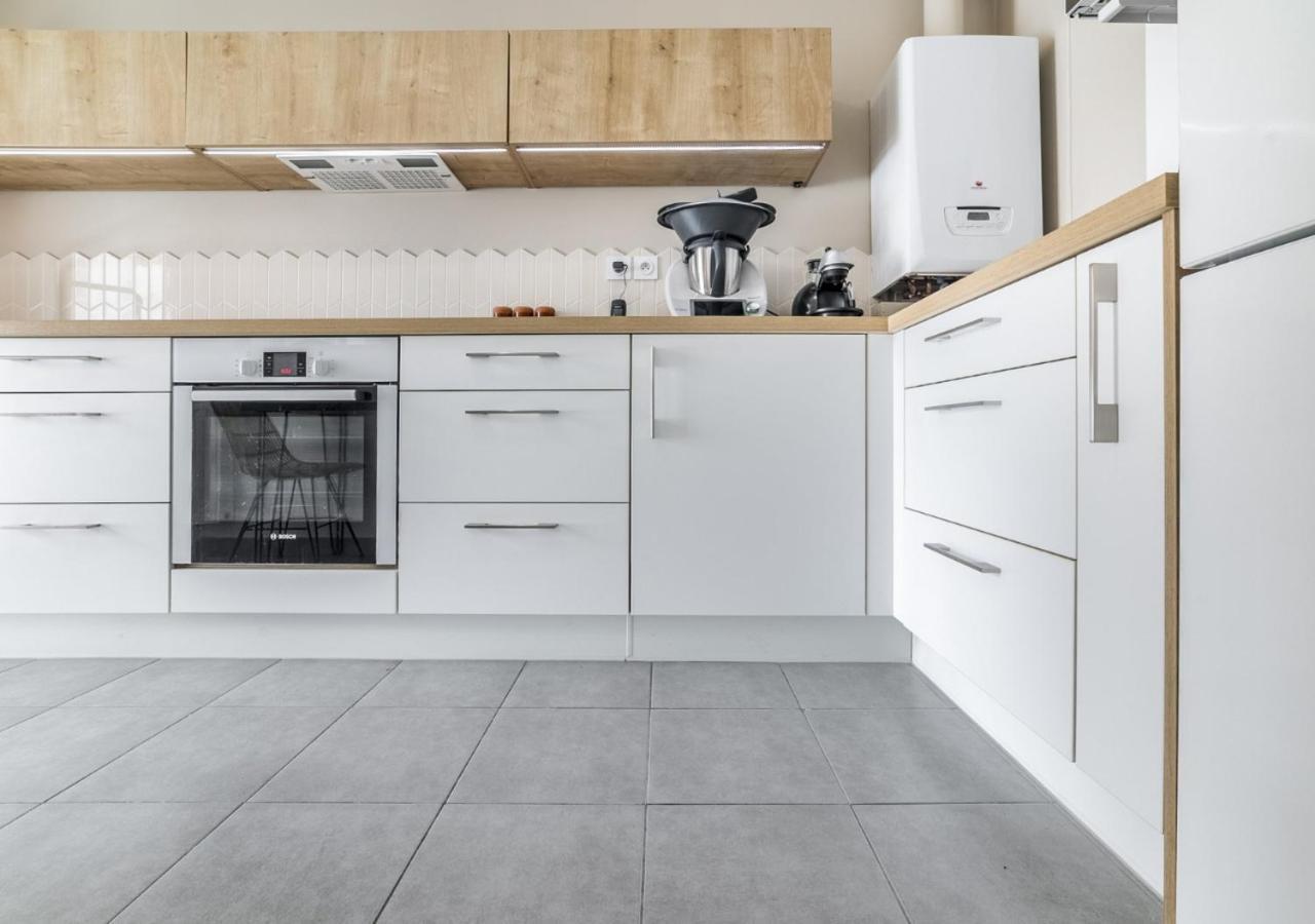 Ferienwohnung Elegant T3 Au Panier Vieux Port Avec Terrasse Privee Et Parking Marseilles Exterior foto