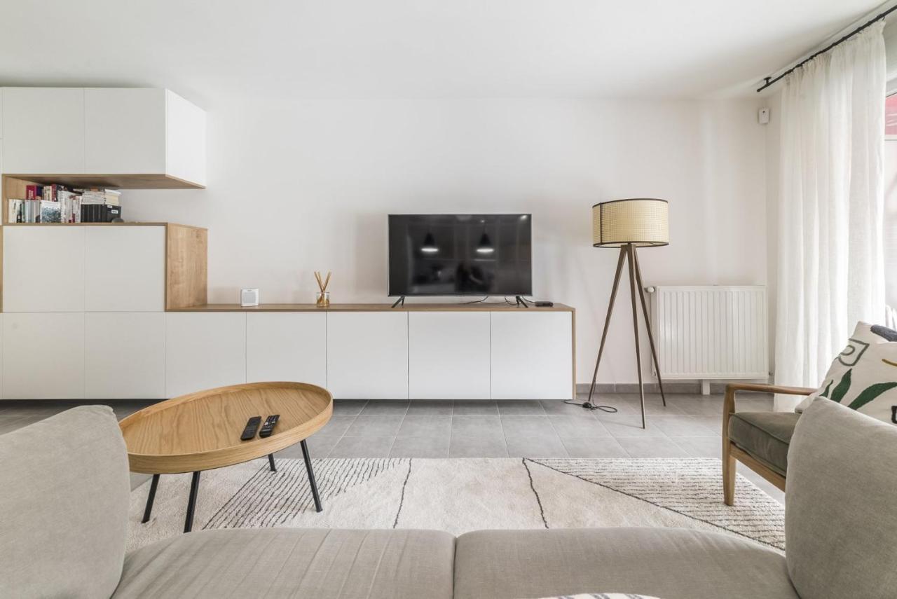 Ferienwohnung Elegant T3 Au Panier Vieux Port Avec Terrasse Privee Et Parking Marseilles Exterior foto