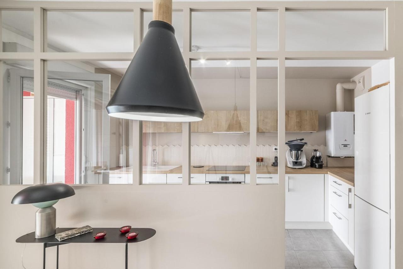 Ferienwohnung Elegant T3 Au Panier Vieux Port Avec Terrasse Privee Et Parking Marseilles Exterior foto