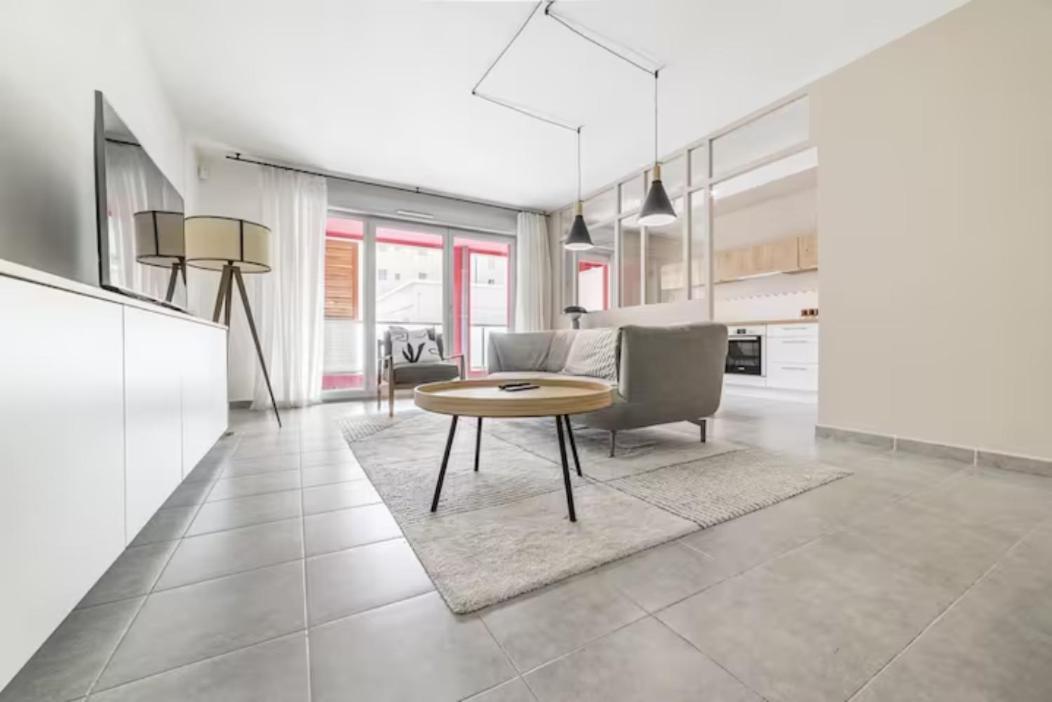 Ferienwohnung Elegant T3 Au Panier Vieux Port Avec Terrasse Privee Et Parking Marseilles Exterior foto
