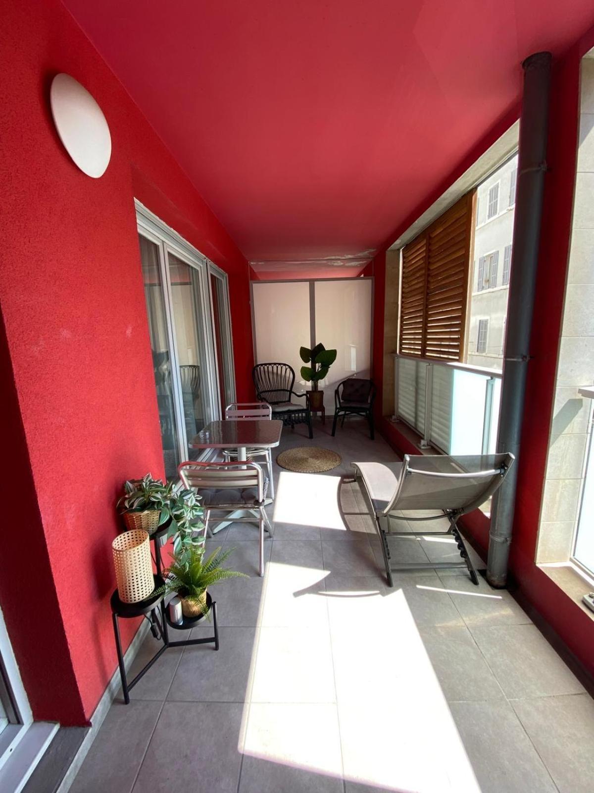 Ferienwohnung Elegant T3 Au Panier Vieux Port Avec Terrasse Privee Et Parking Marseilles Exterior foto