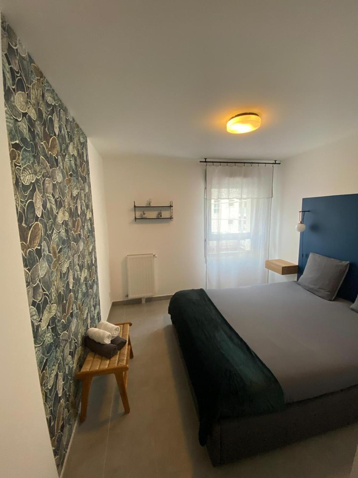 Ferienwohnung Elegant T3 Au Panier Vieux Port Avec Terrasse Privee Et Parking Marseilles Exterior foto